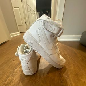 High top original Air Force 1’s